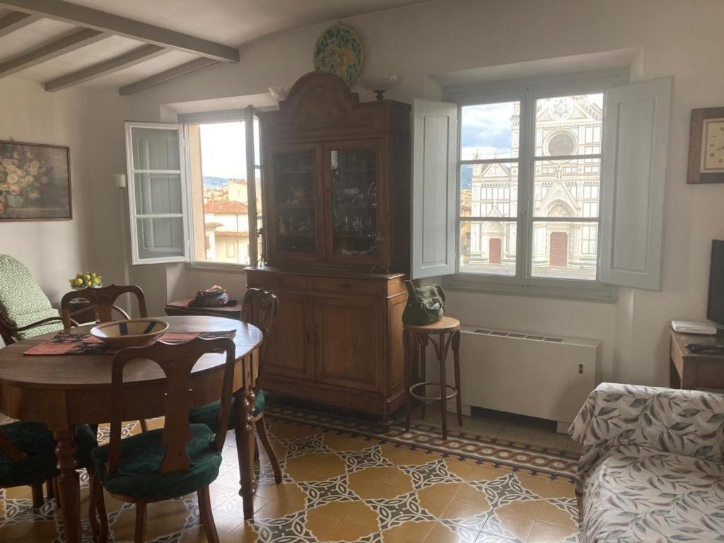 Apartmán Attico In Piazza Santa Croce Florencie Exteriér fotografie